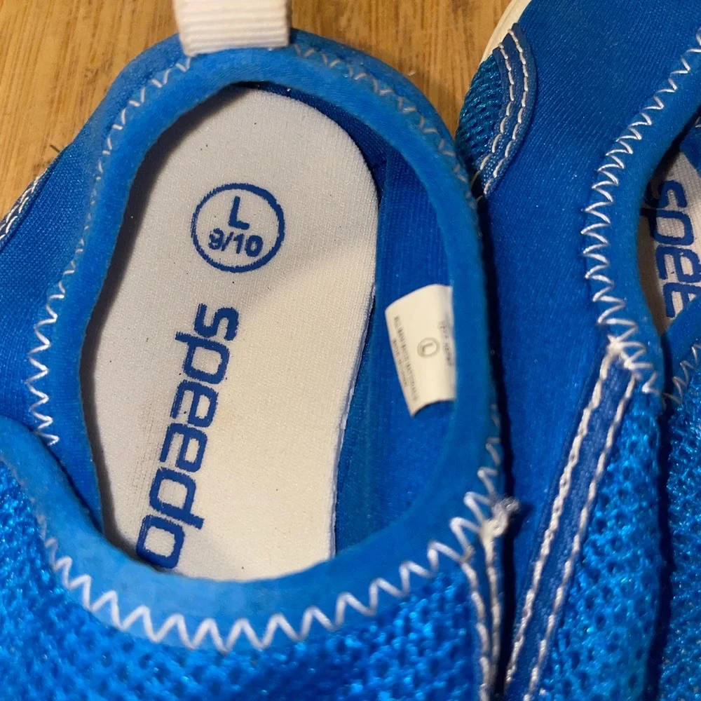 Set of 3 kids water shoes